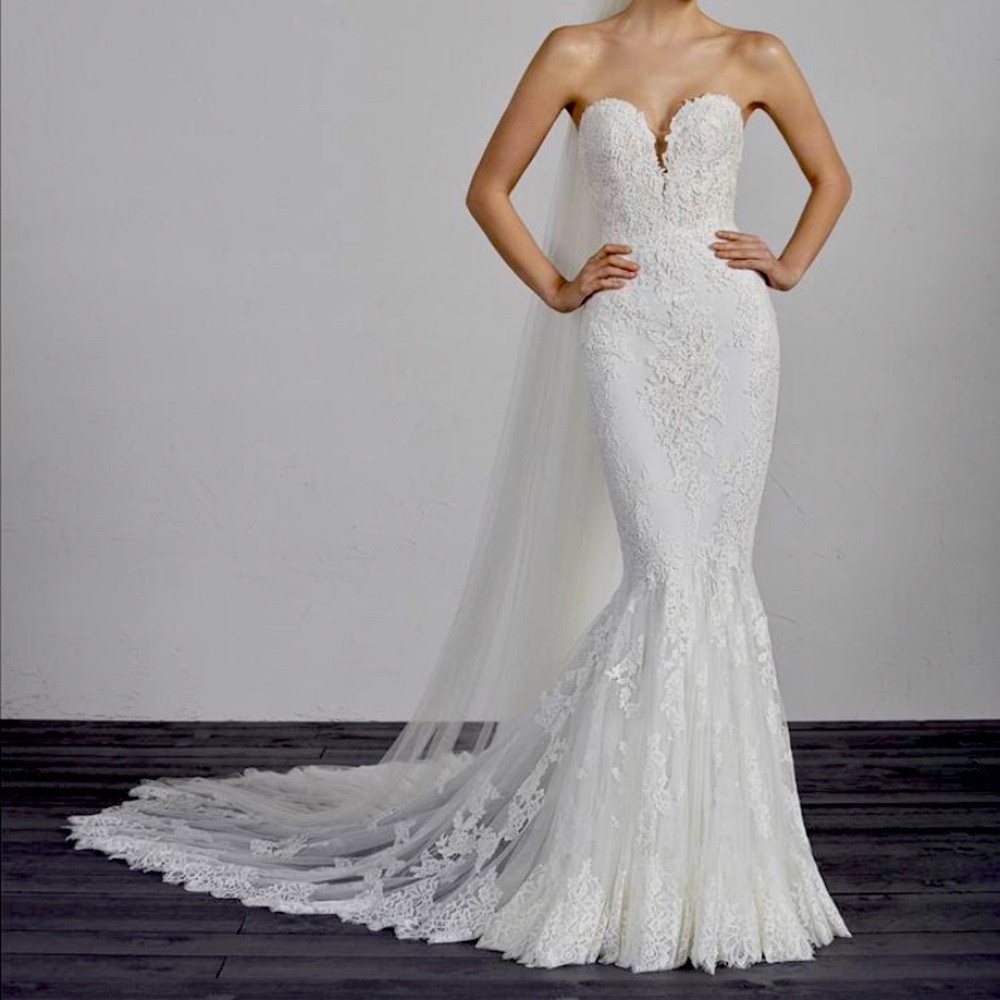 Pronovias ermin wedding gown, size 12